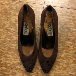 Brown velvet kitten heels